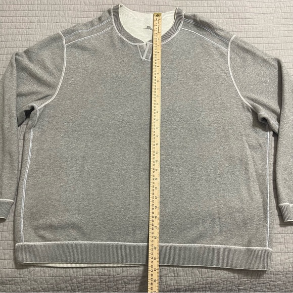 Tommy Bahama Men's Flipside Reversible Grey and White Sweater XXL - Picture 2 of 9